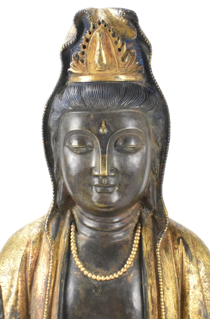 Large Chinese Gilt Bronze Guanyin on Stand, Qing D - 2