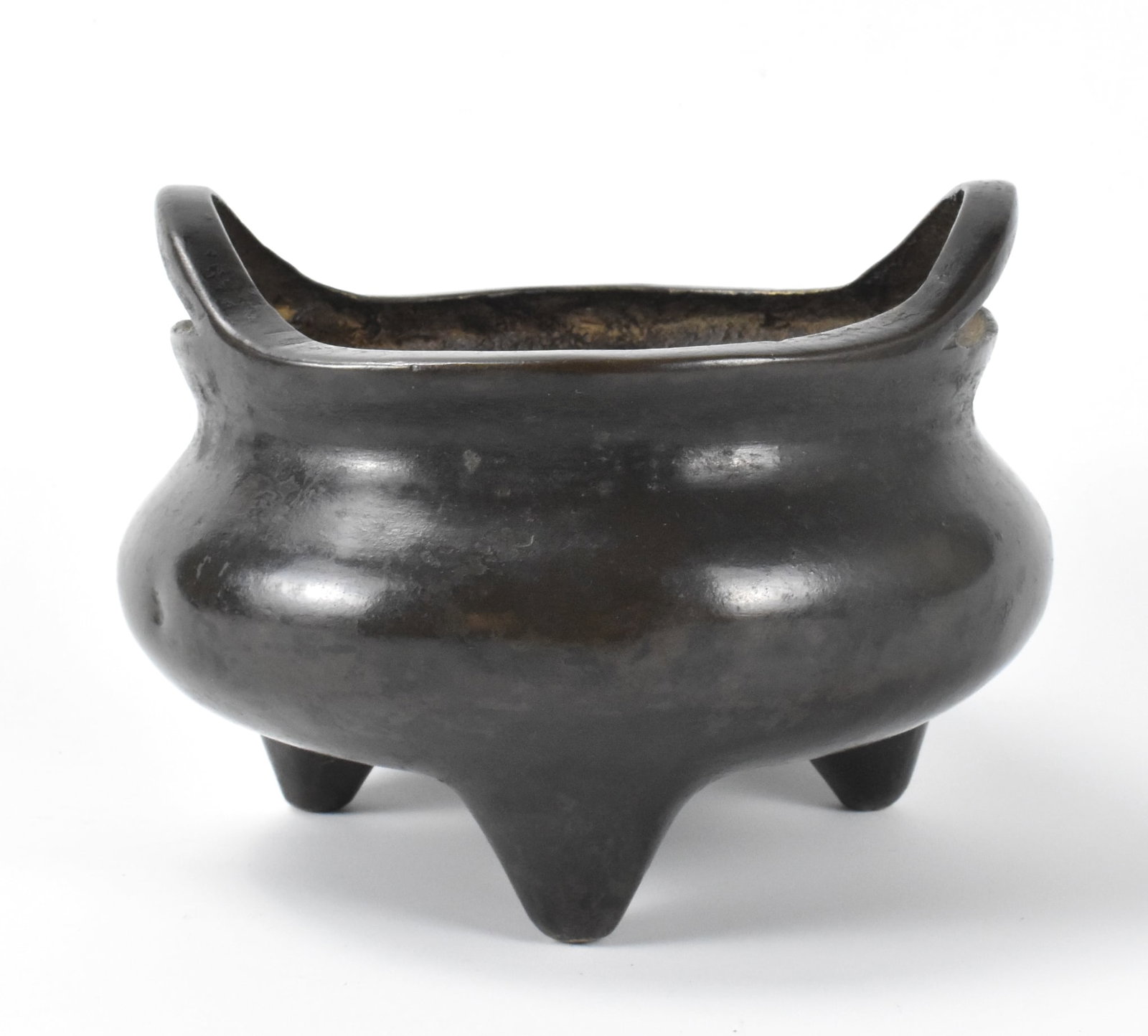 Chinese Bronze Tripod Censer, Qing Dynasty (1 of 11)