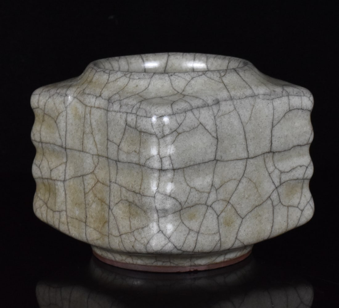 Chinese Ge Glazed Cong Vase, Ming Dynasty (1 of 11)