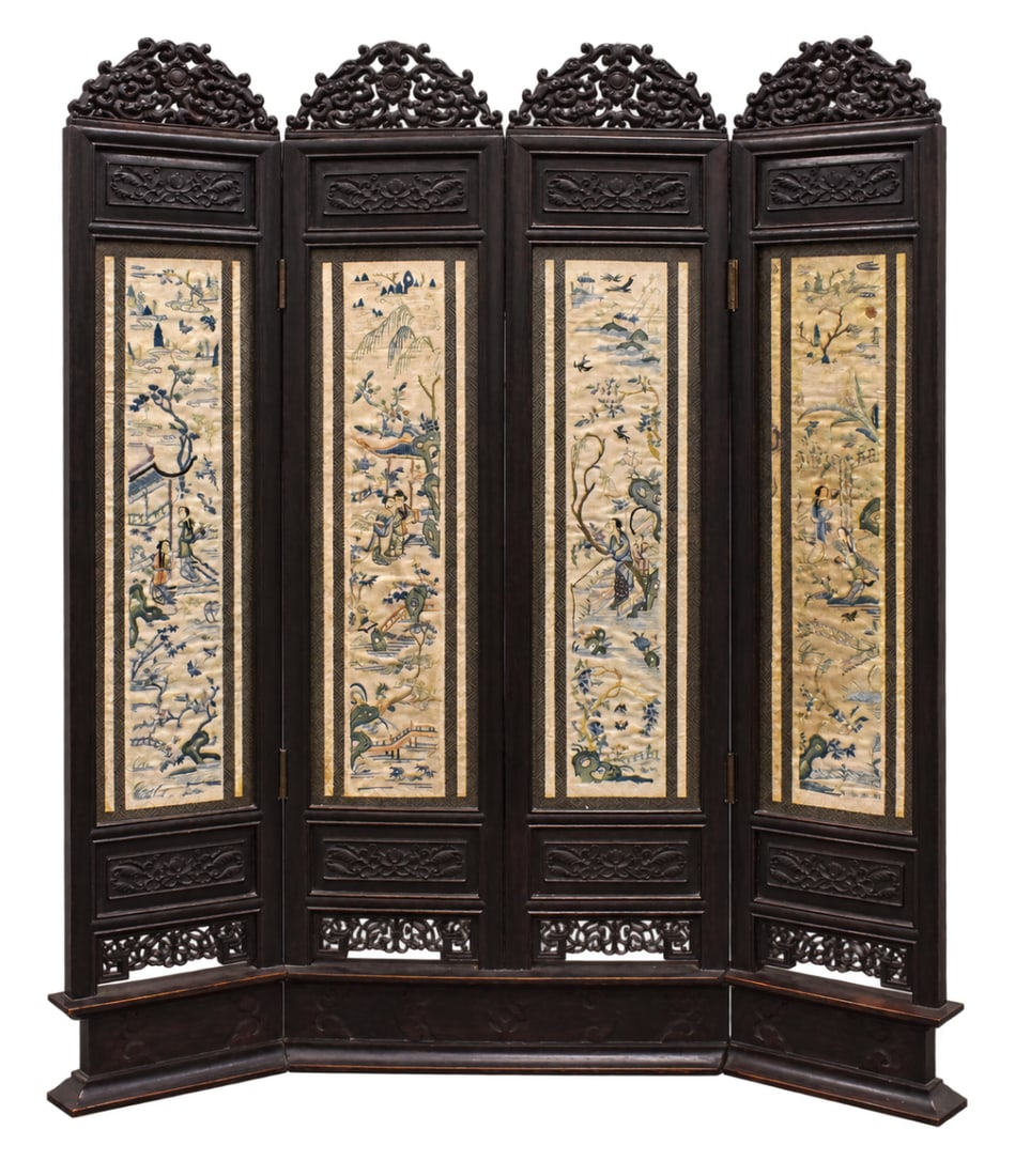 Chinese Embroidery Wooden Screen,Qing Dynasty (1 of 8)