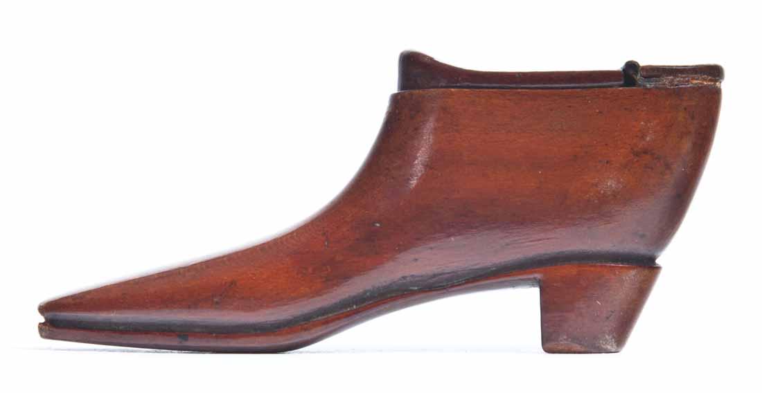 WOOD SHOE SNUFF BOX: Long heeled shoe with hinged lid. 1.5"h. 3.25"w. .75"d.