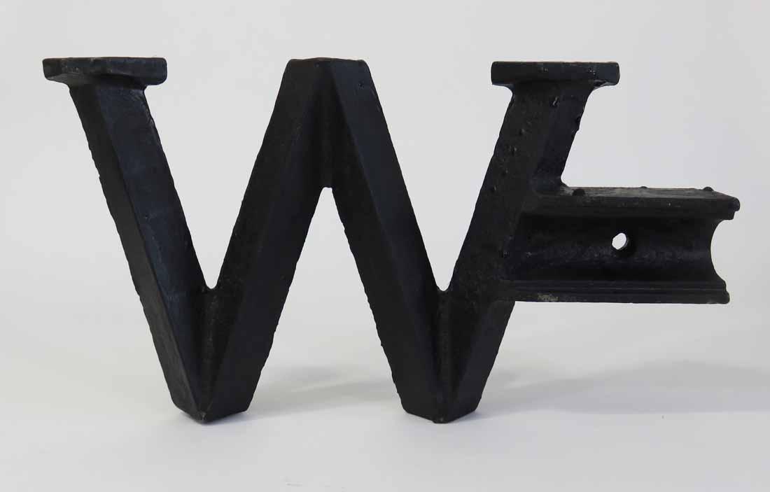 "W" WINDMILL WEIGHT (1 of 2)