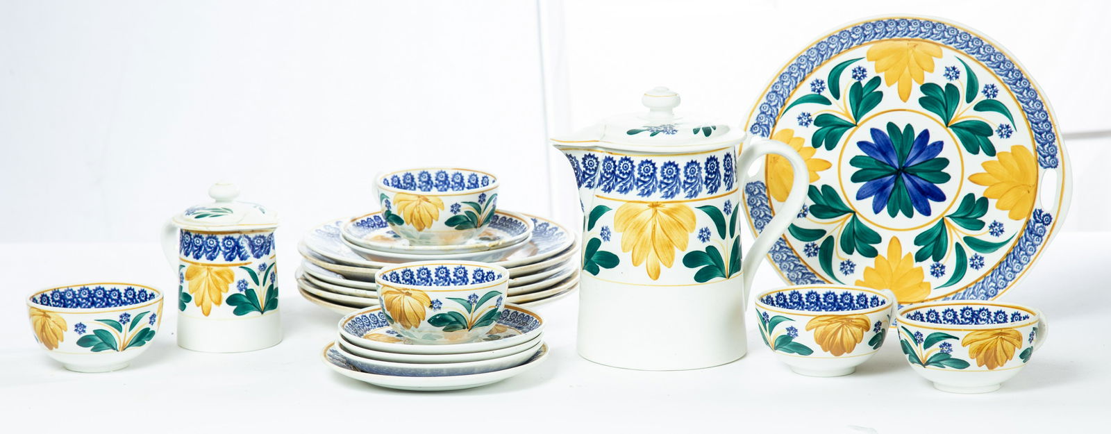 PARTIAL SET OF STICK SPATTER CHINA (1 of 5)