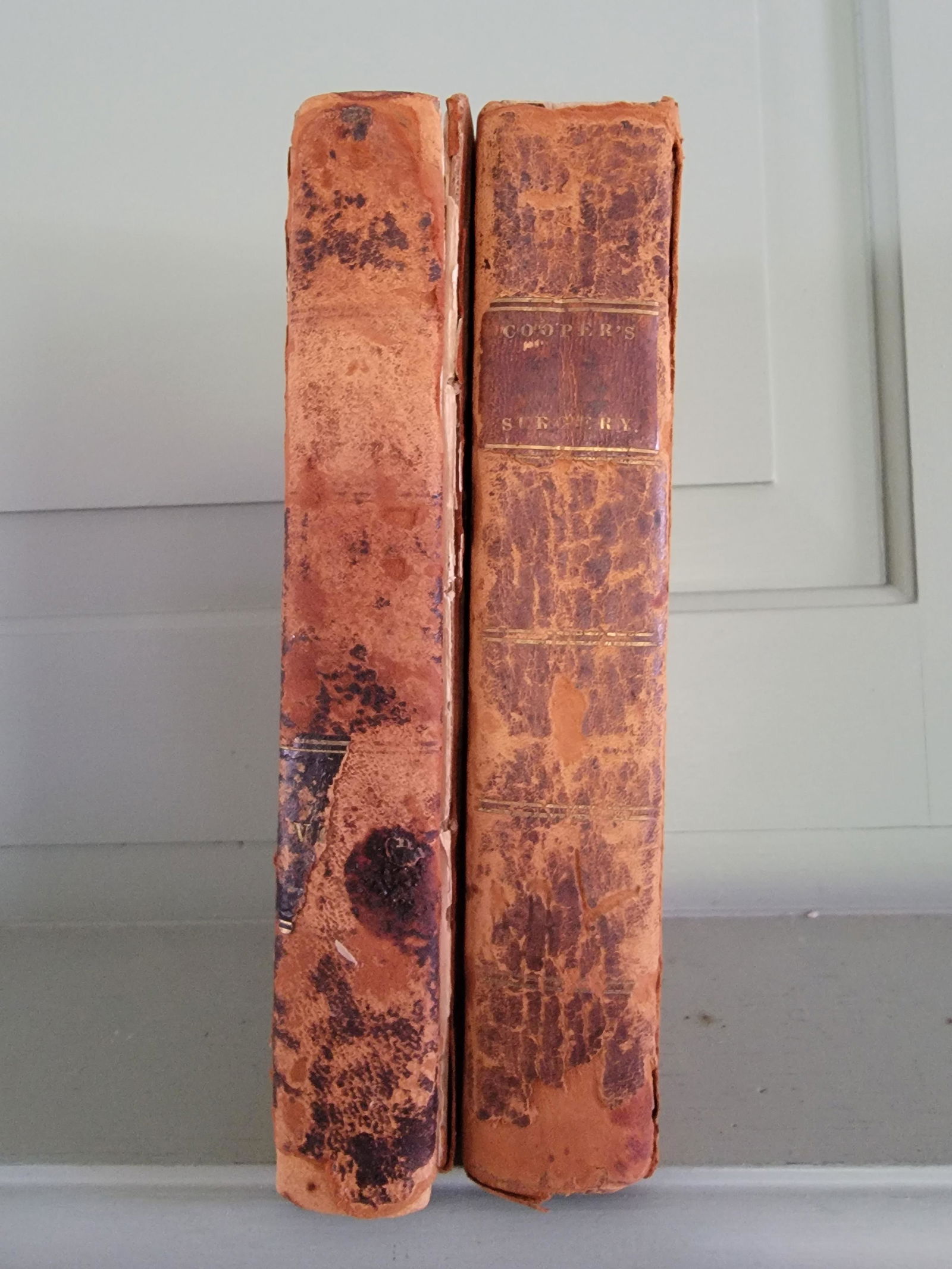 TWO EARLY AMERICAN TREATISES ON SURGERY (1 of 4)