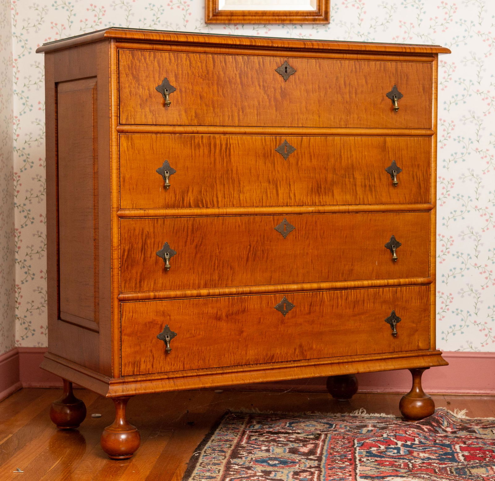 WALLACE NUTTING WILLIAM & MARY-STYLE CHEST OF DRAWERS (1 of 3)