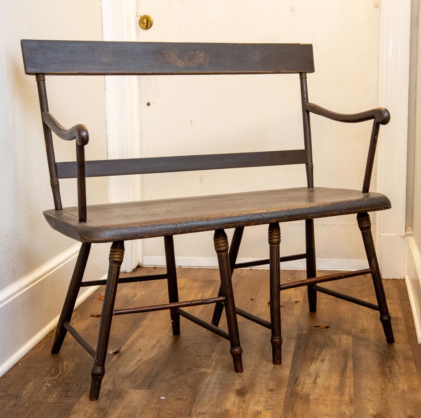 DECORATED SETTEE (1 of 4)