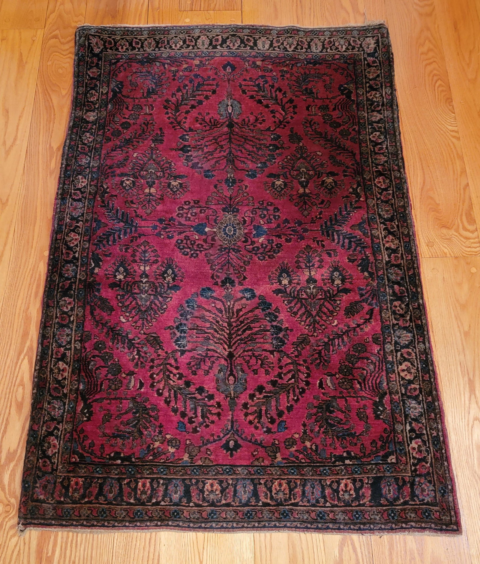 ORIENTAL AREA RUG: 3rd quarter-20th century. Approx. 3'2" x 4'10". (R1)