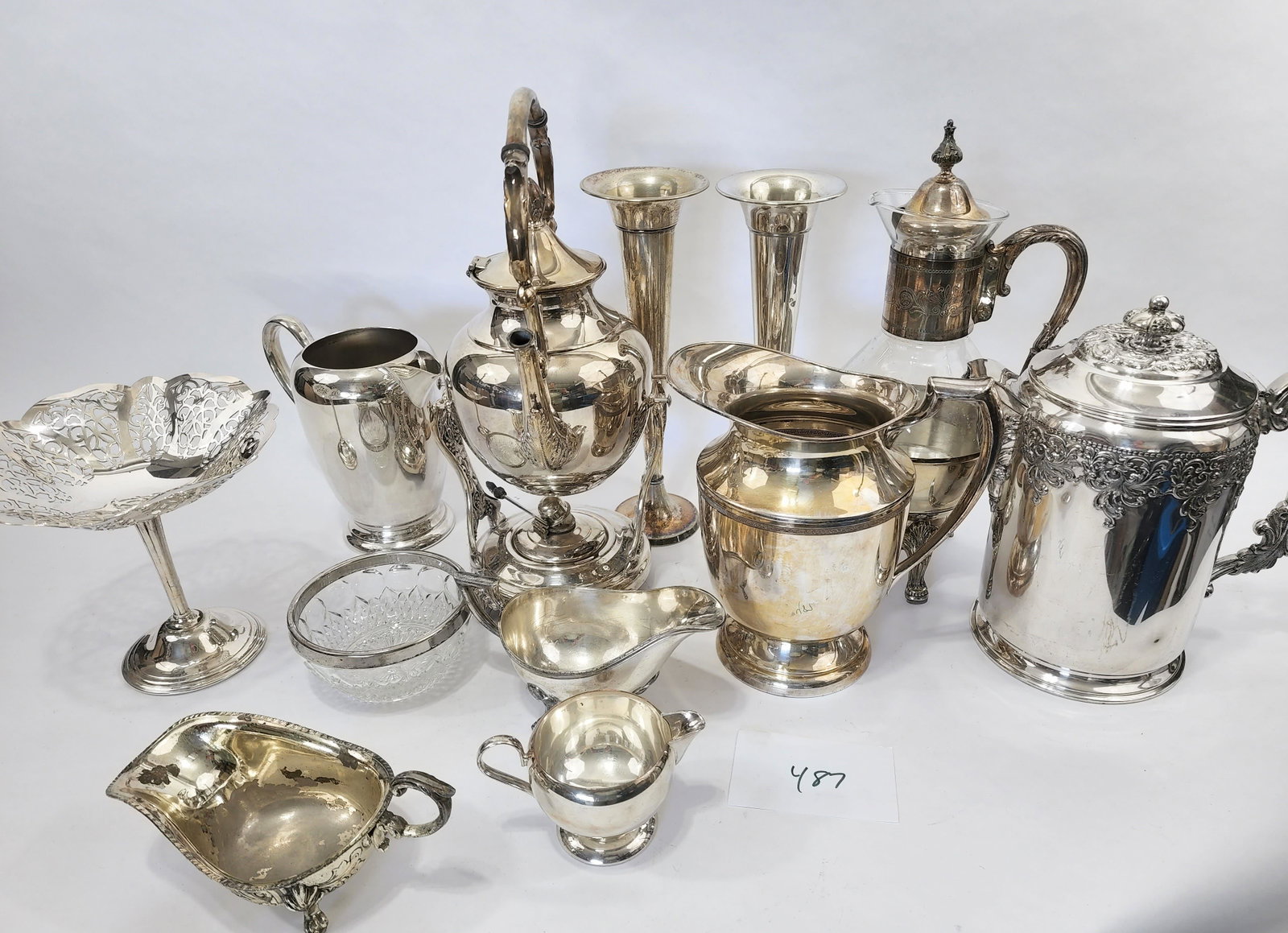 COLLECTION OF SILVER-PLATED SERVING PIECES: 20th century. Various makers and sizes.