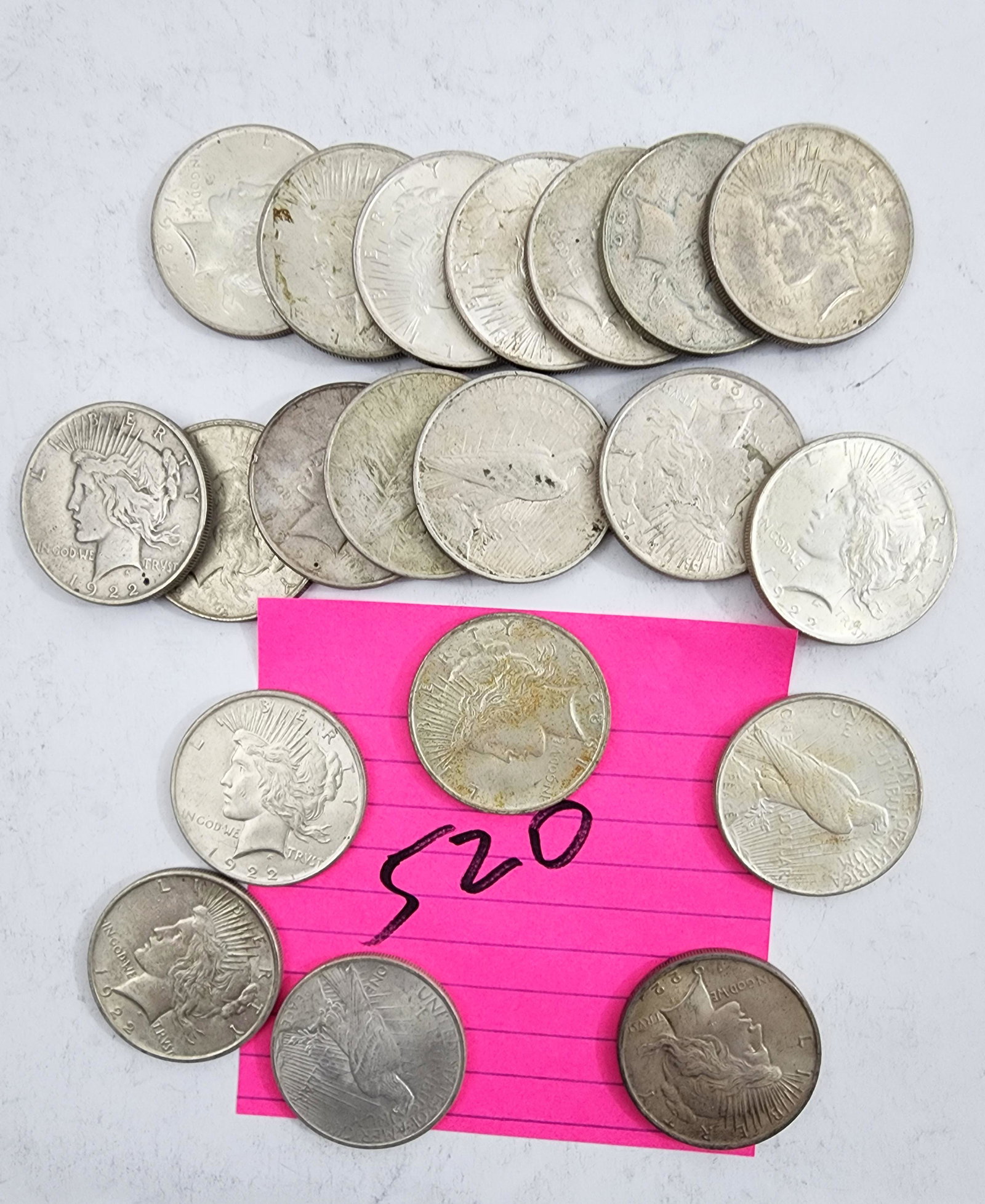 LOT OF (20) 1922 PEACE DOLLARS (1 of 2)