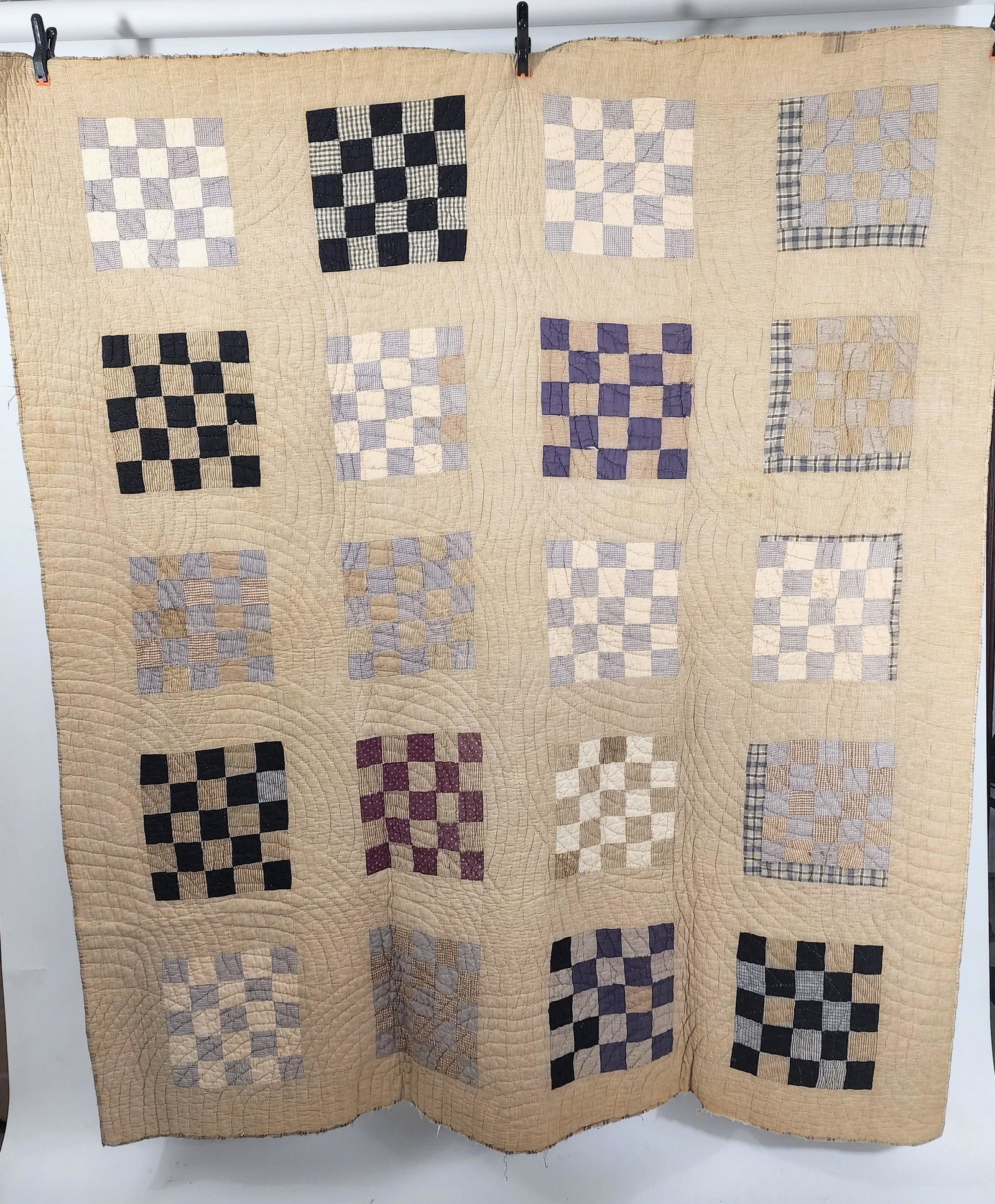 AMERICAN PIECED QUILT (1 of 6)