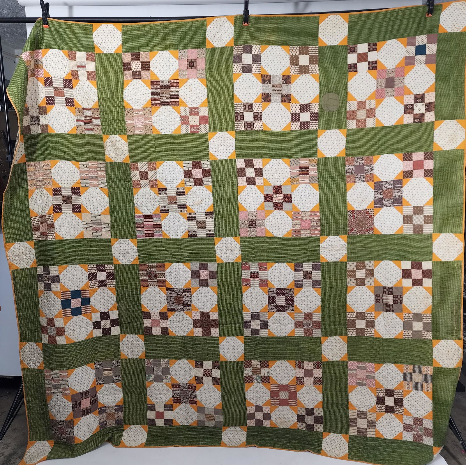 AMERICAN PIECED QUILT (1 of 5)
