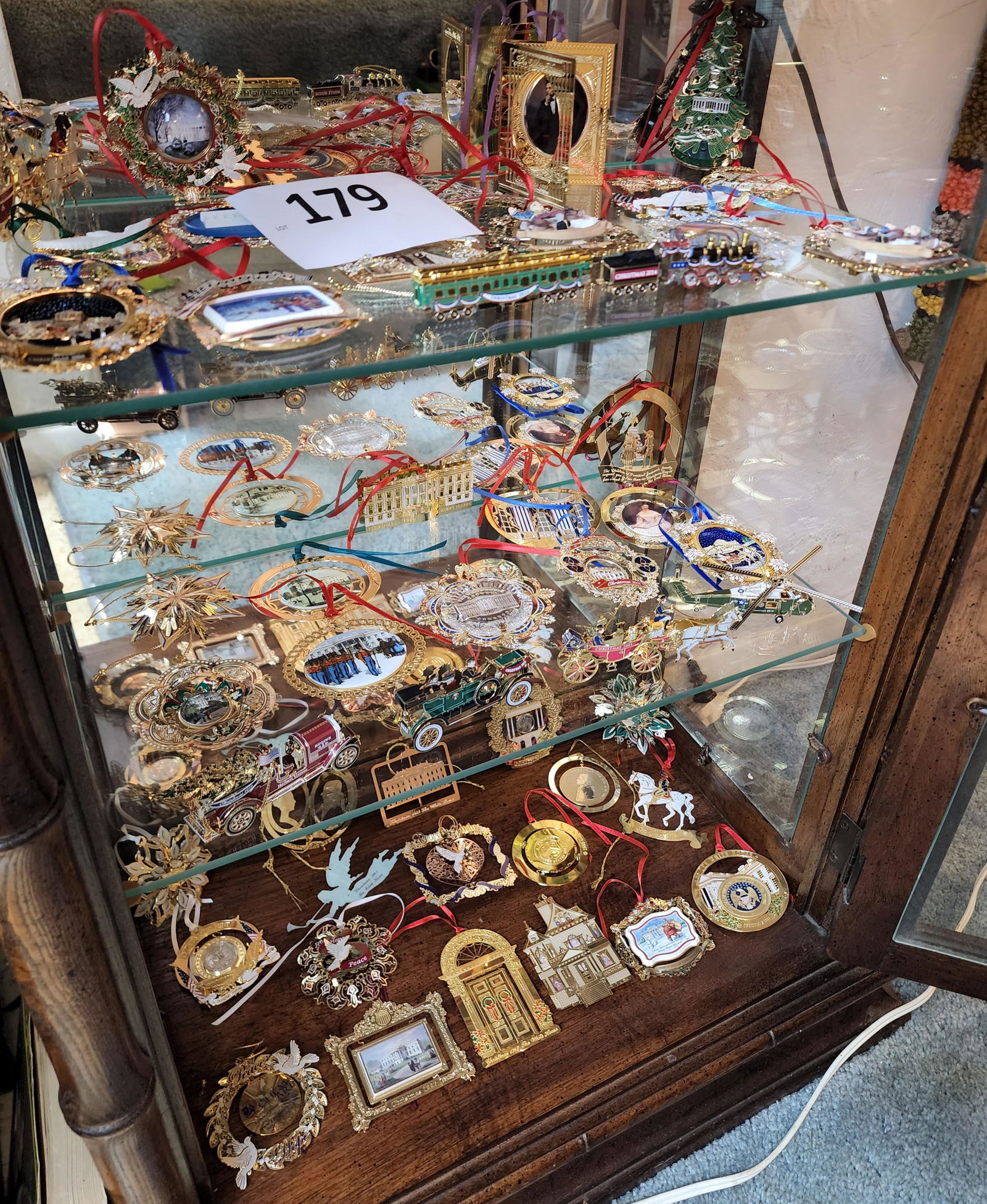 2022 White House Christmas Ornament COLLECTION OF WHITE HOUSE CHRISTMAS ORNAMENTS (0179) on Sep 21, 2022