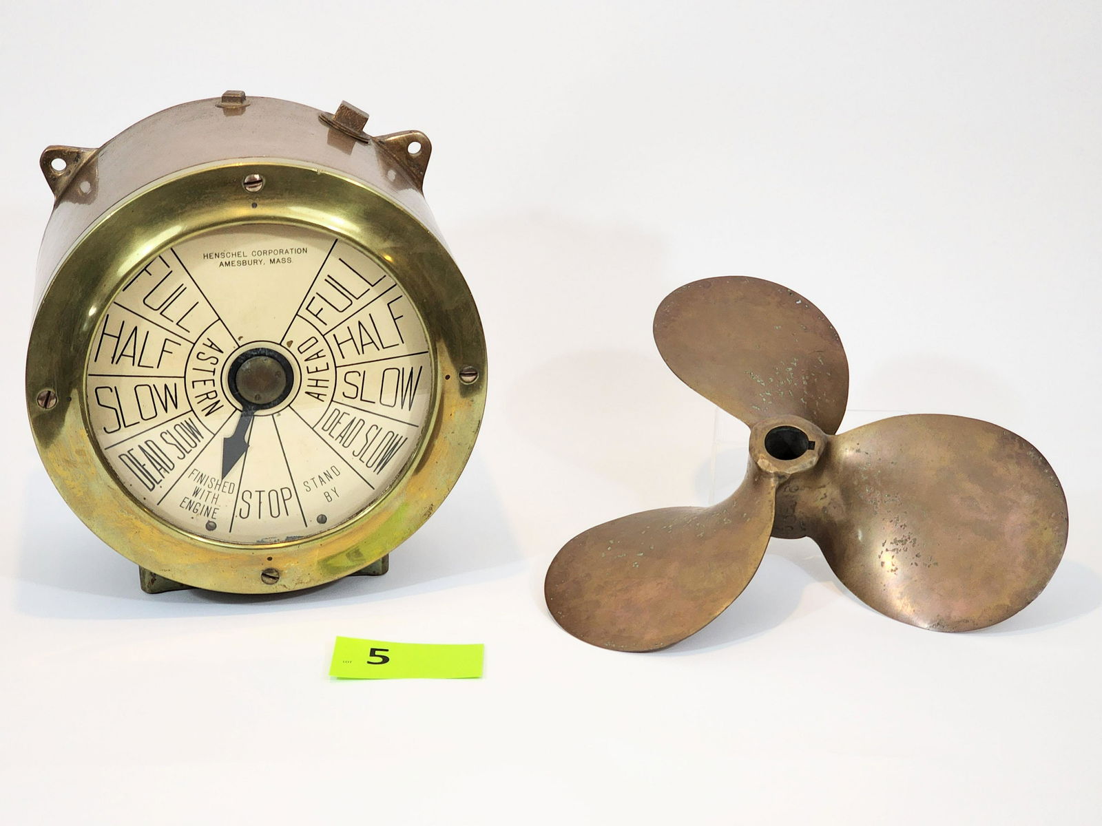 SHIP'S TELEGRAPH AND PROPELLER (1 of 4)