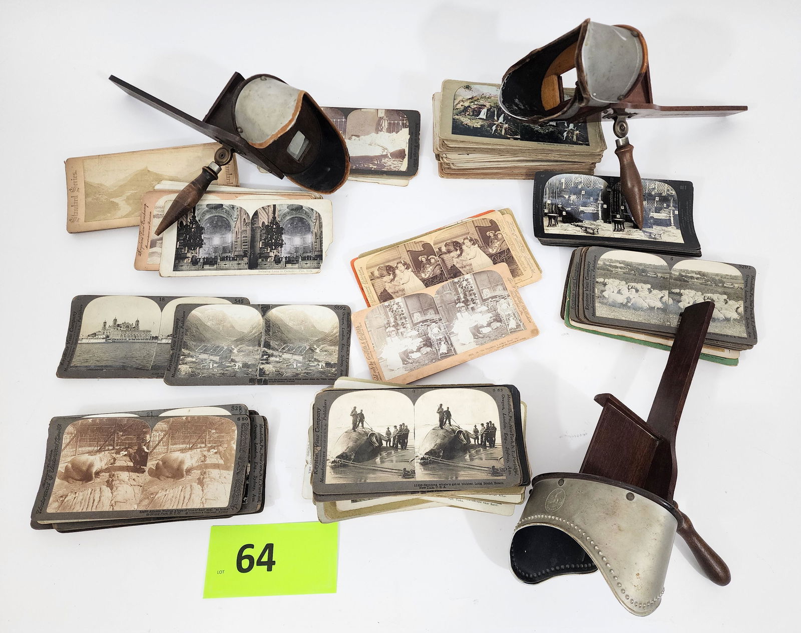 LARGE GROUP OF STEREOVIEWS AND VIEWERS (1 of 9)