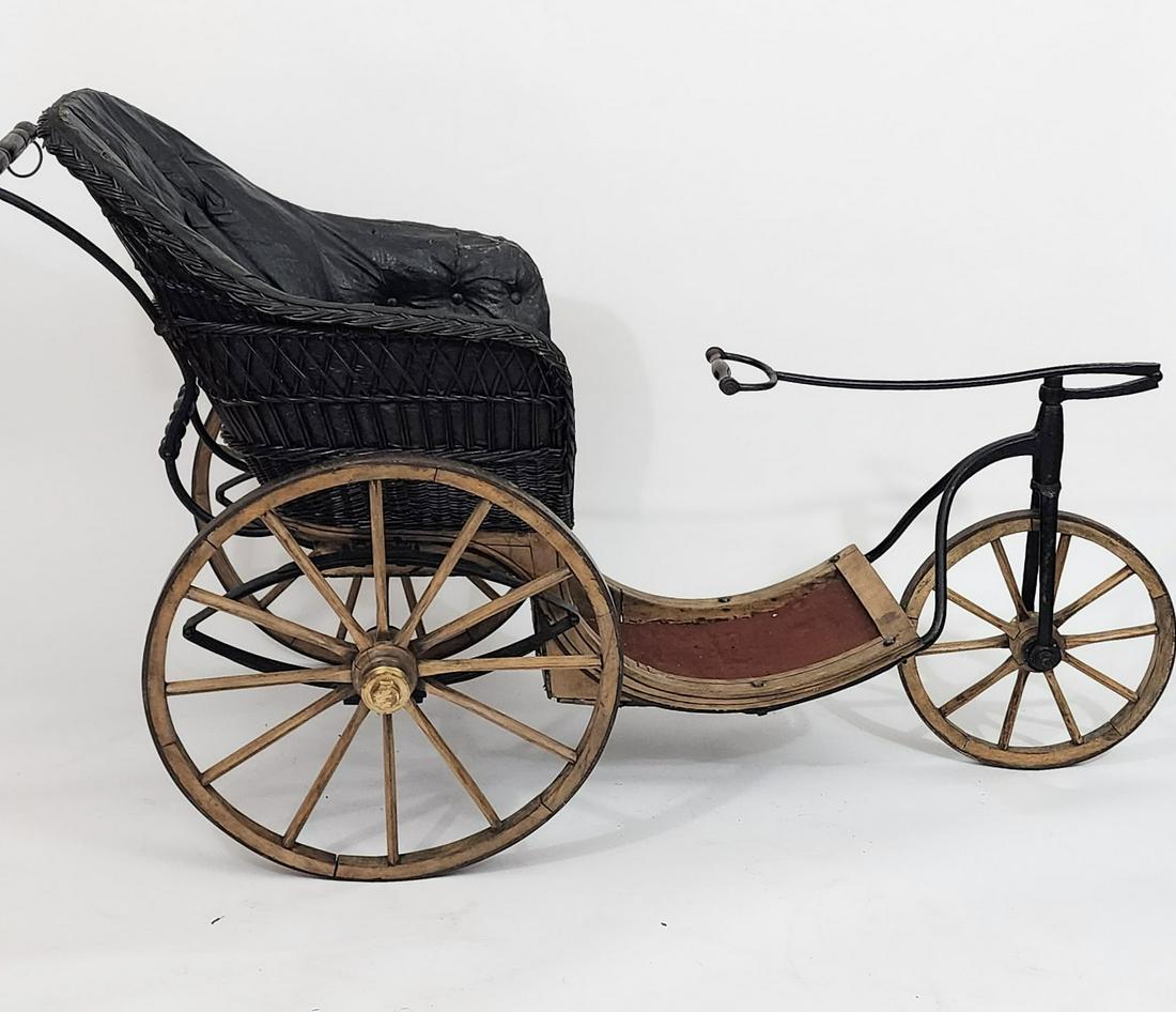 VICTORIAN INVALID CHAIR (1 of 8)