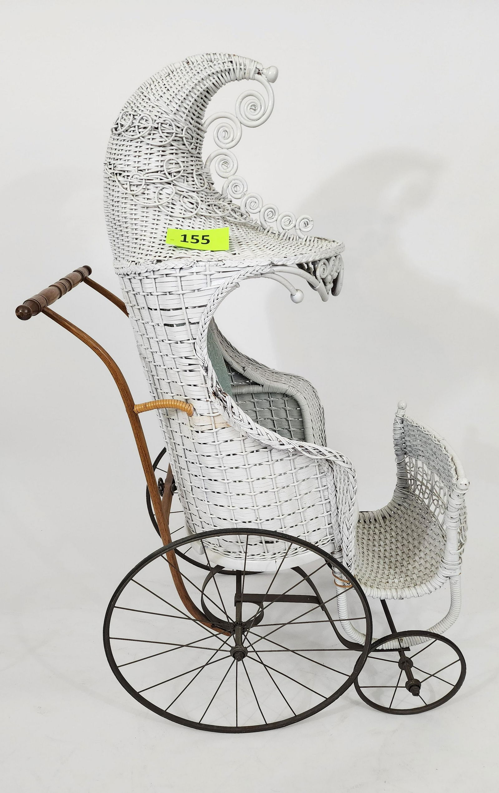 UNUSUAL VICTORIAN BASKET SEAT STROLLER (1 of 6)