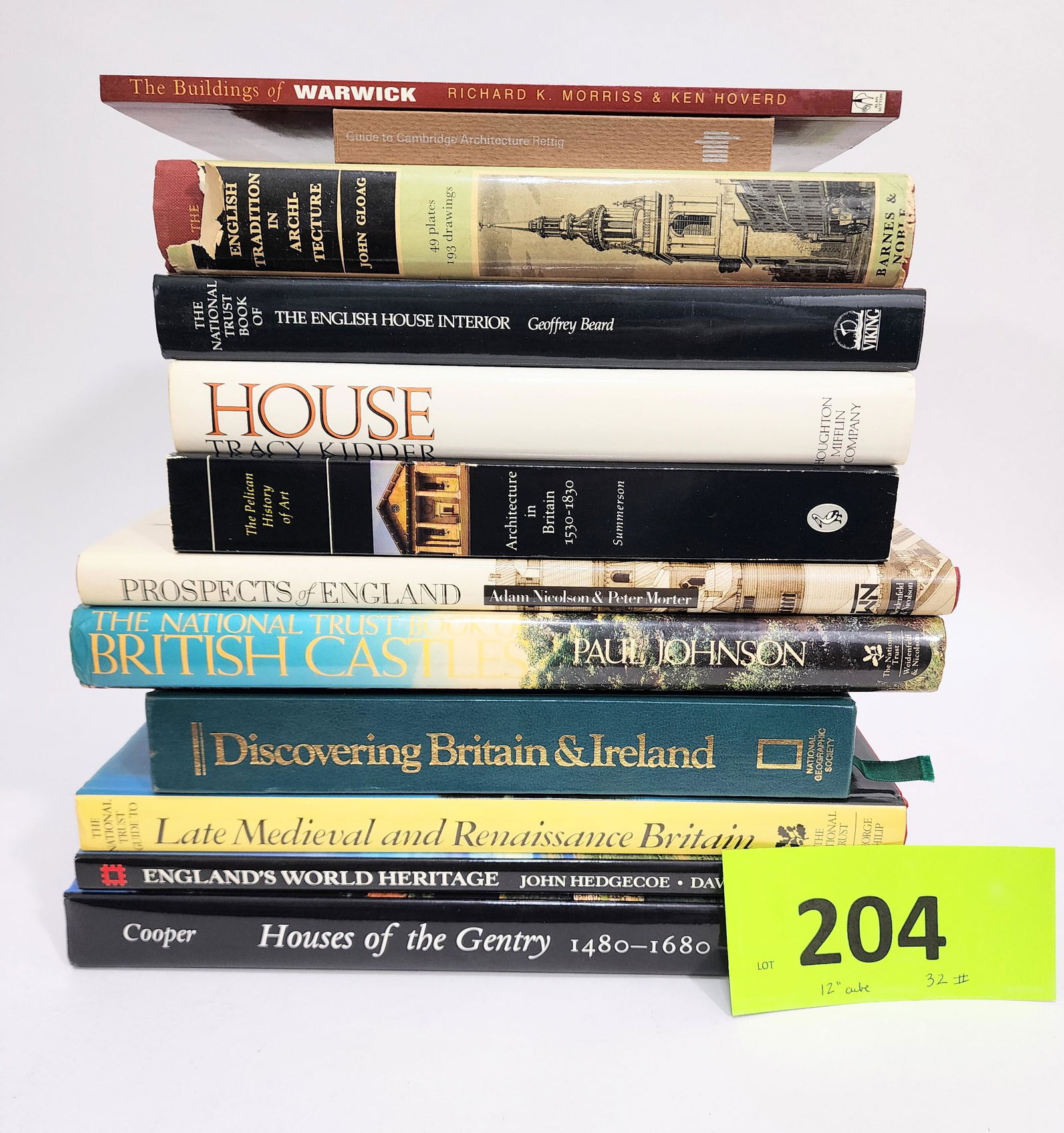 GROUP OF BOOKS ON ENGLISH ARCHITECTURE (1 of 1)