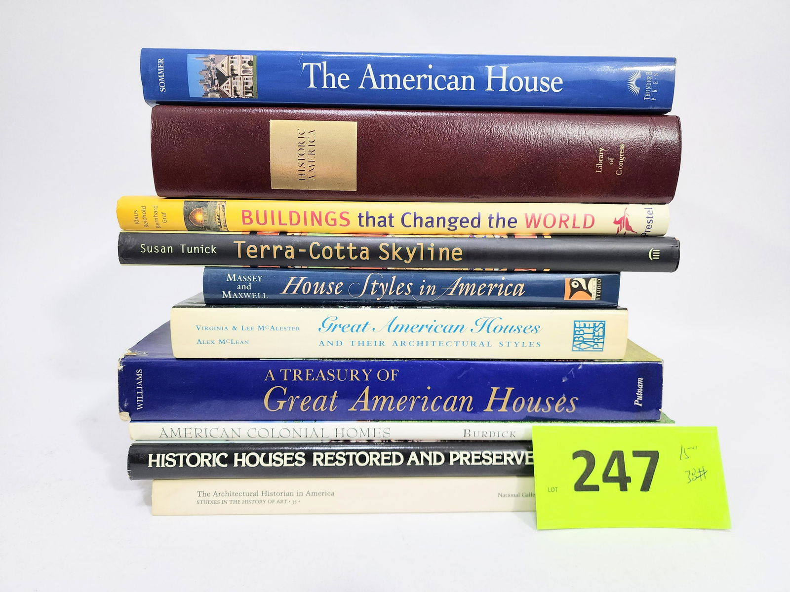 GROUP OF BOOKS ON AMERICAN ARCHITECTURE (1 of 1)