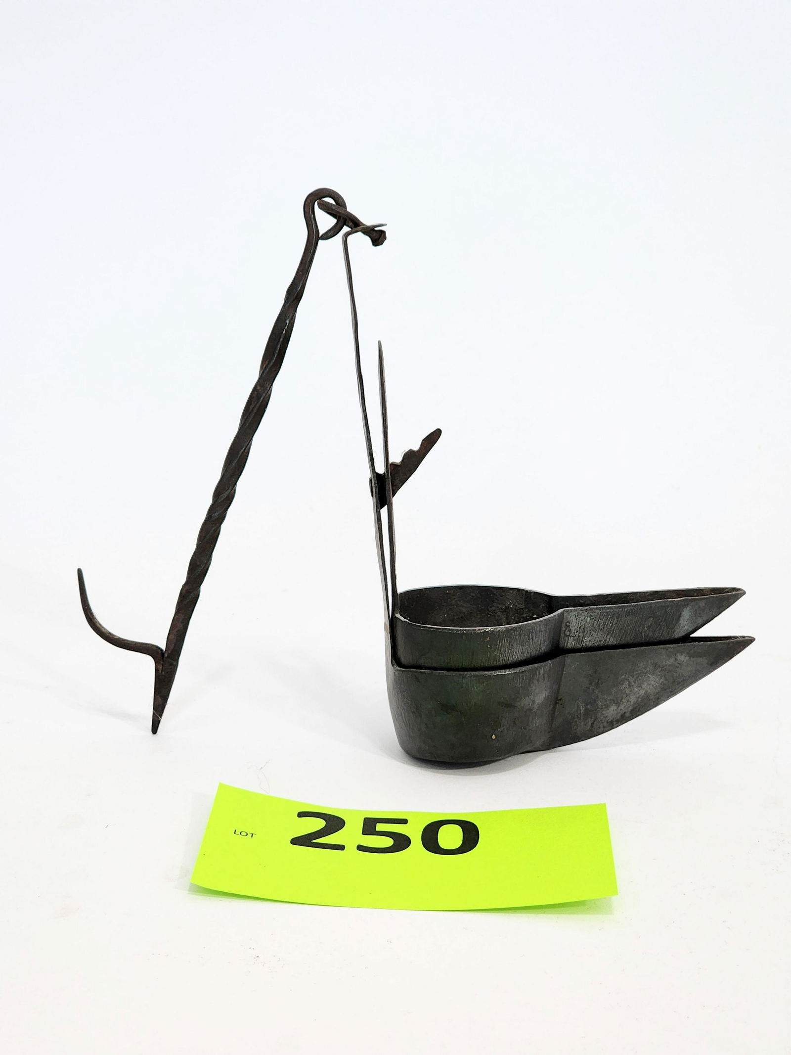 DOUBLE CRUISE LAMP (1 of 4)