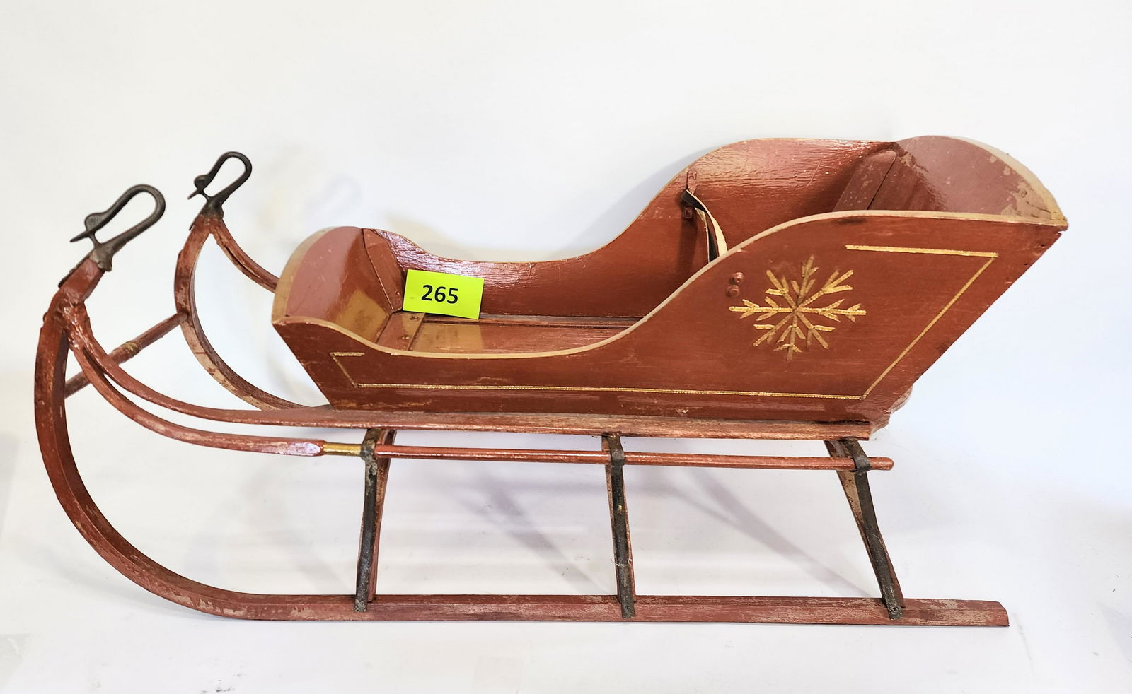 DECORATED CHILD'S SLEIGH (1 of 6)