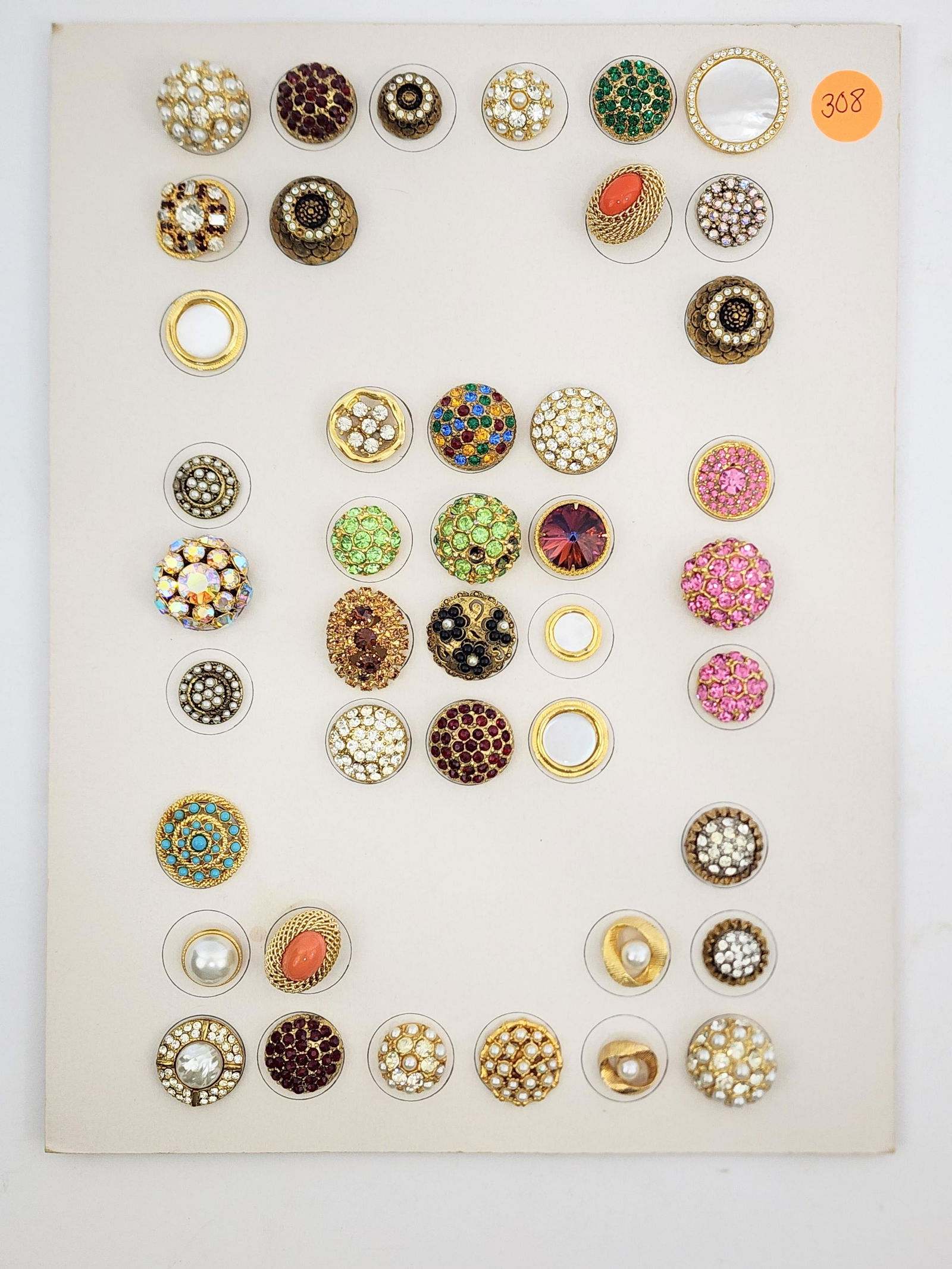 CARD OF VINTAGE RHINESTONE BUTTONS (1 of 3)