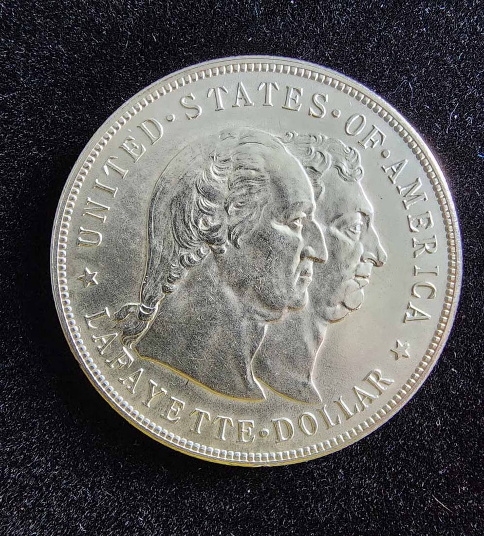 1900 LAFAYETTE COMMEMORATIVE DOLLAR (1 of 2)