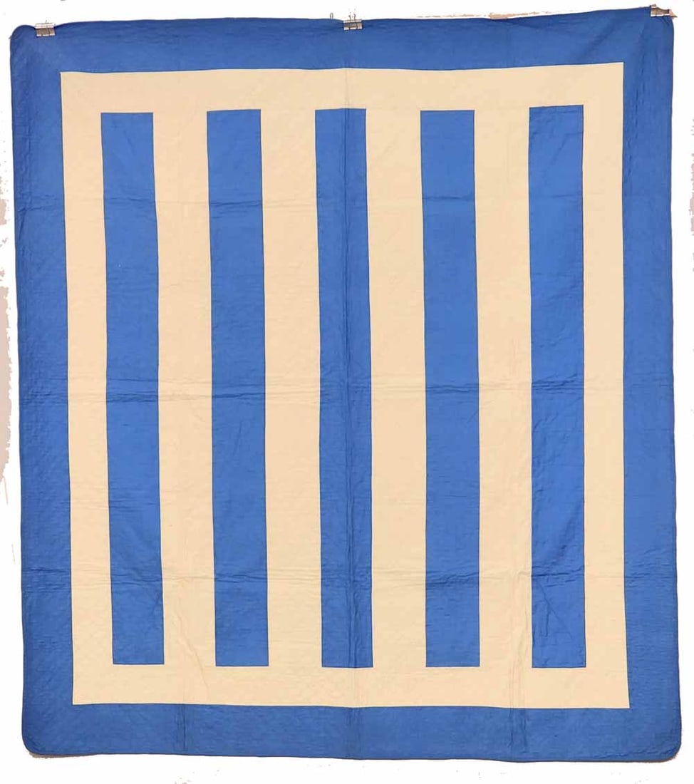 BLUE BARS PIECED QUILT (1 of 3)