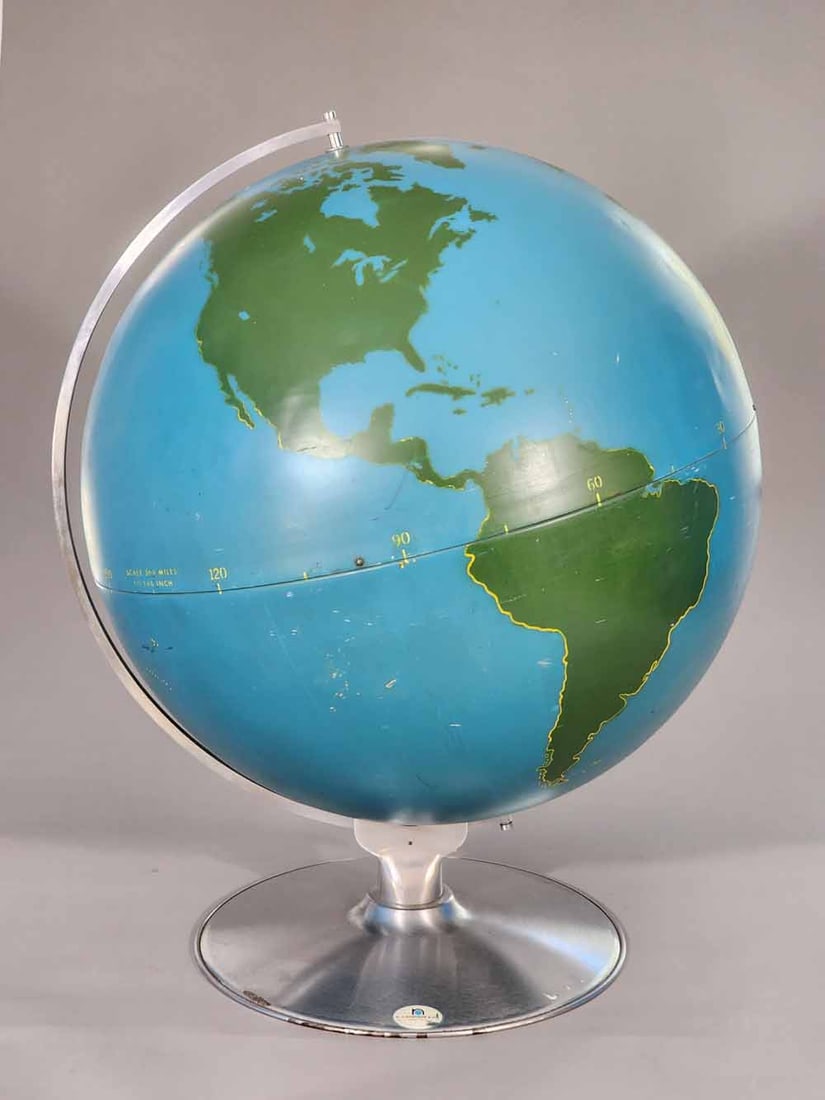 LARGE GRAPHIC PROJECT GLOBE (1 of 3)