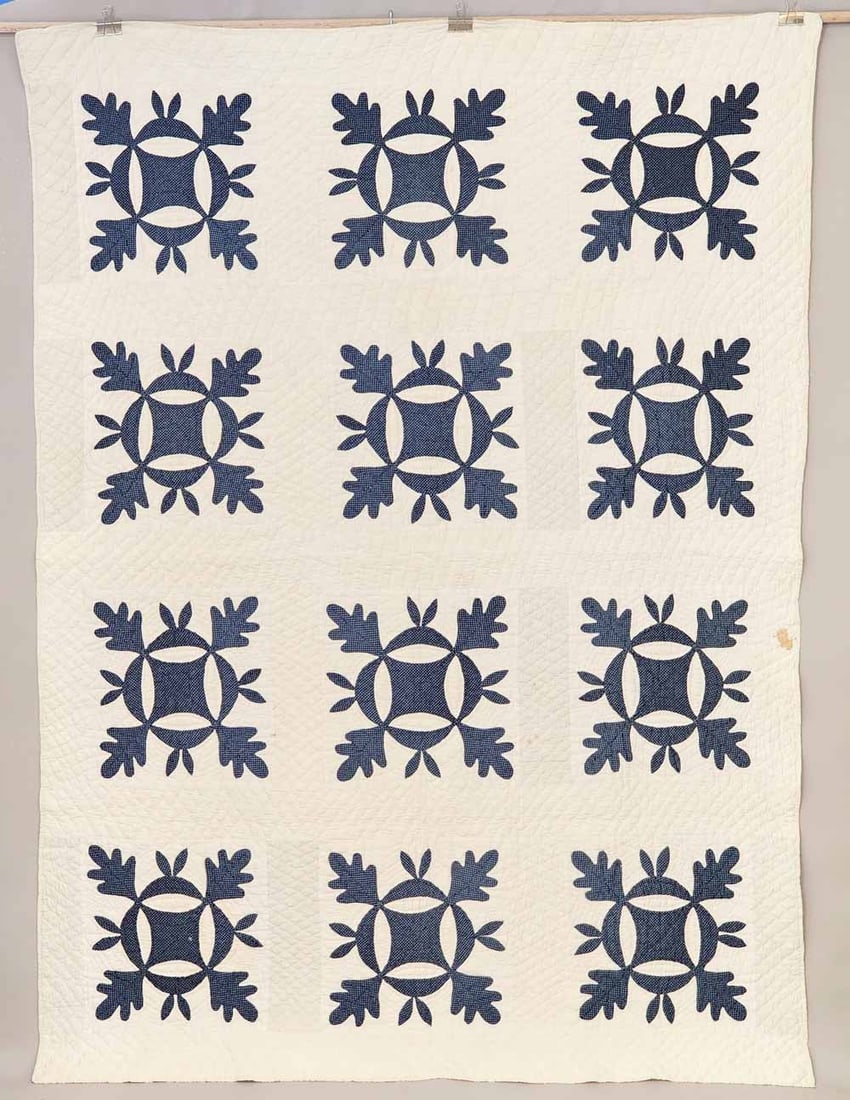 OAK LEAF APPLIQUE QUILT (1 of 4)