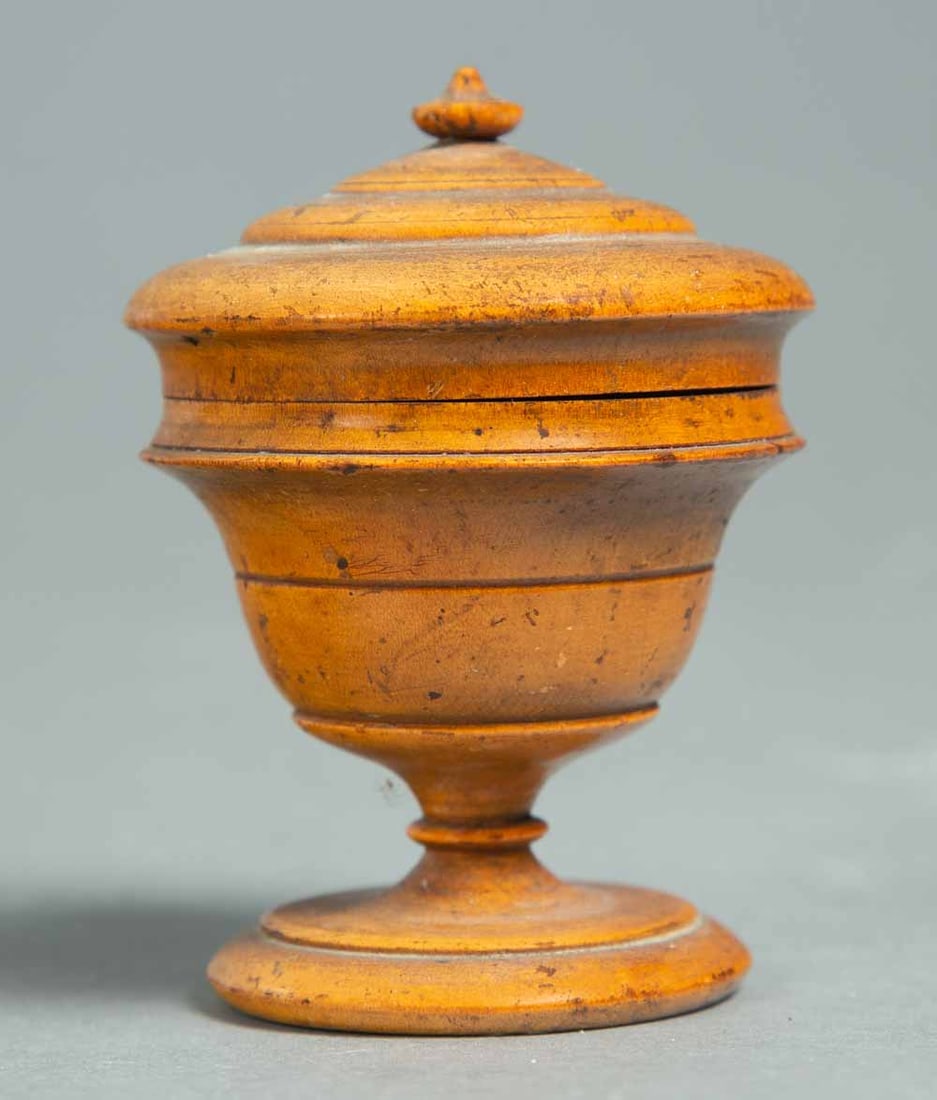 PEASEWARE COVERED CONTAINER (1 of 4)