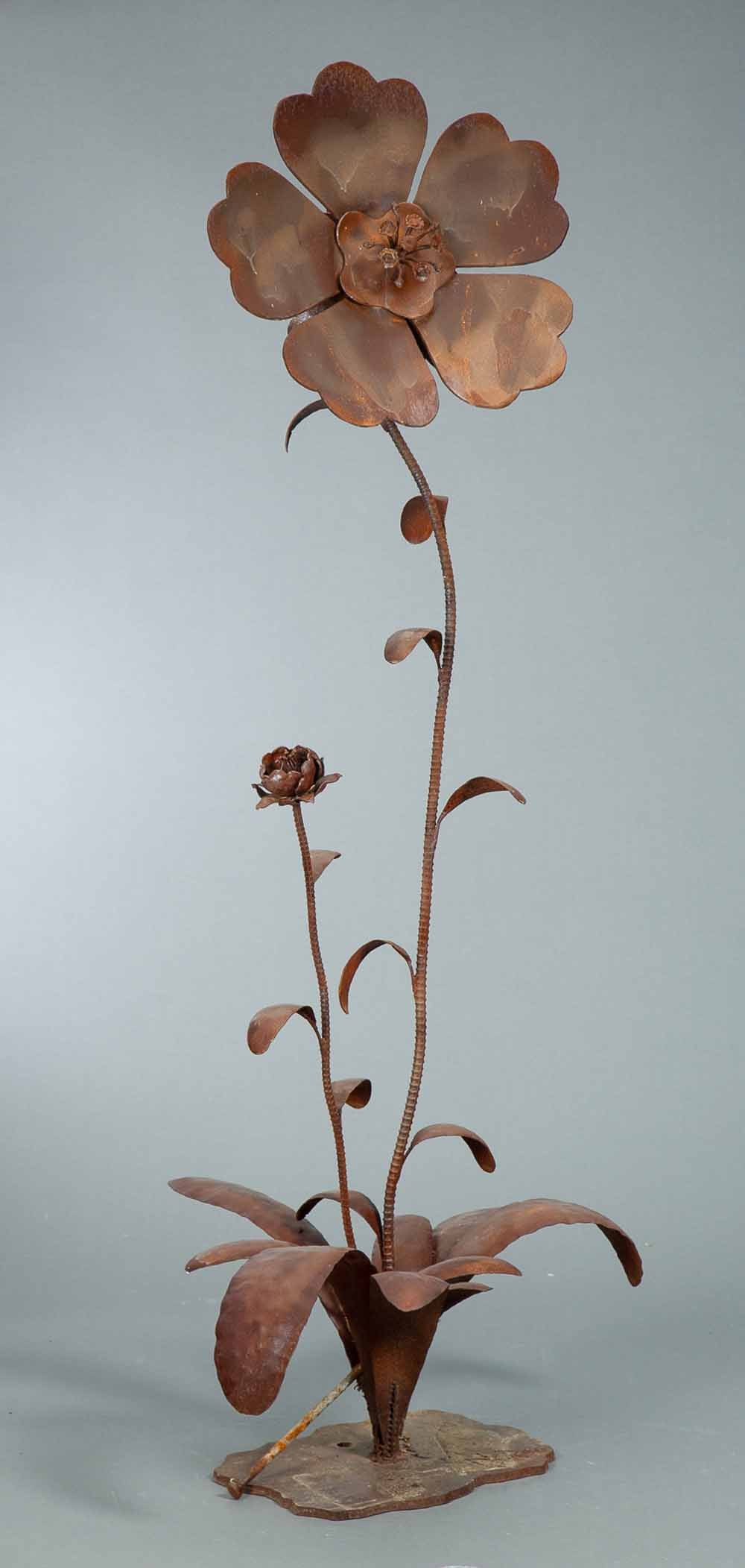 Large Garden Art Flower Auction