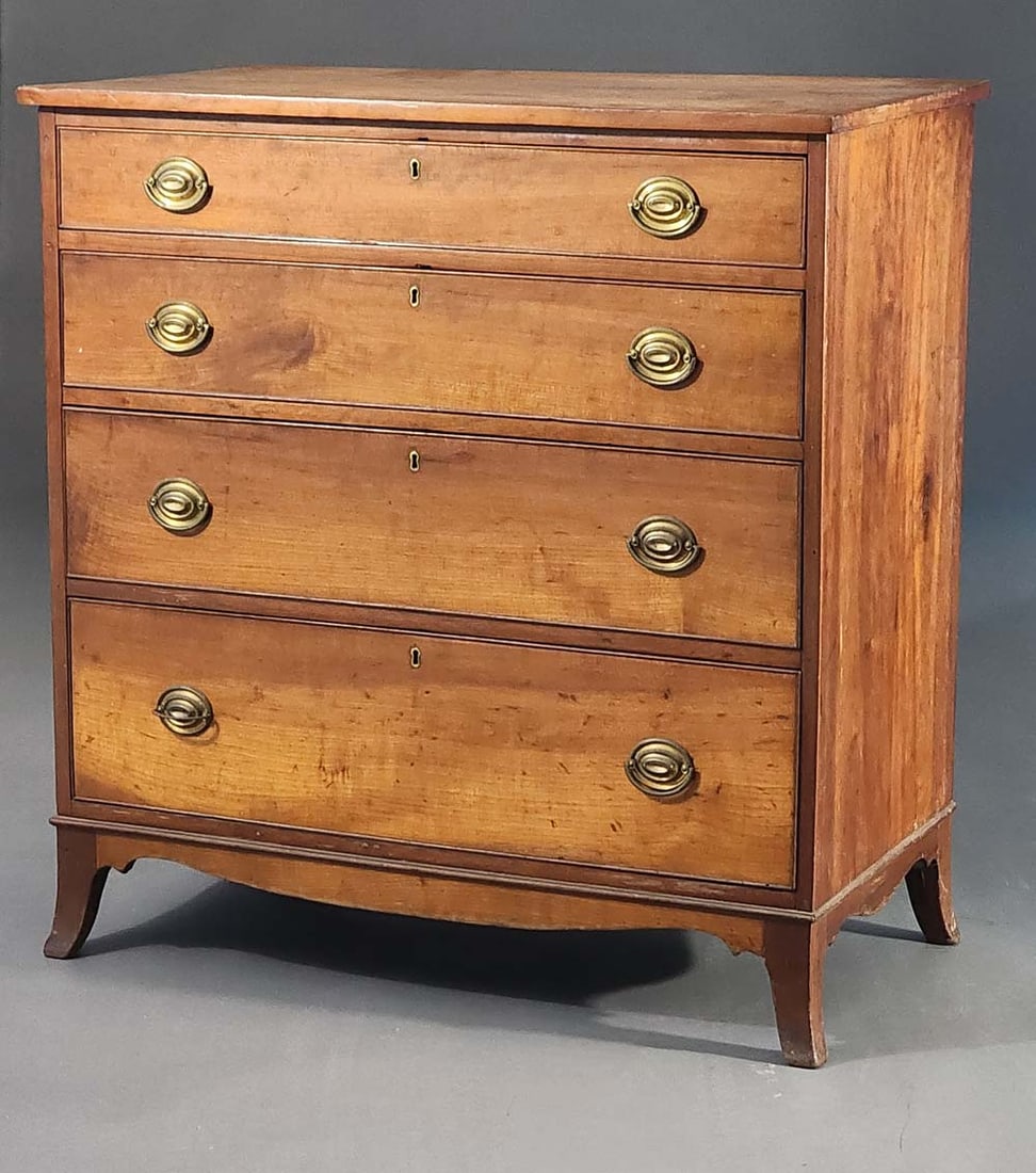 OHIO HEPPLEWHITE CHEST OF DRAWERS (1 of 6)