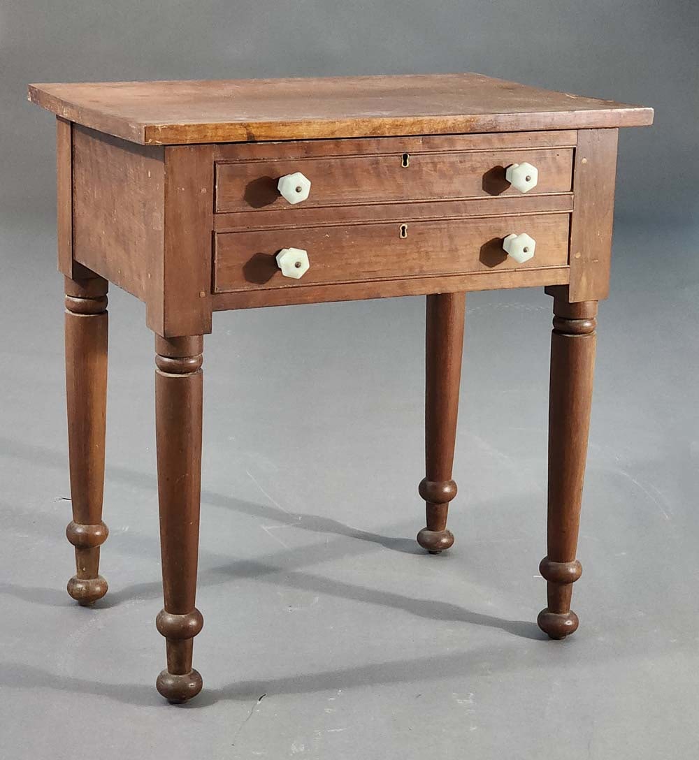 OHIO WORK OR SEWING TABLE (1 of 5)