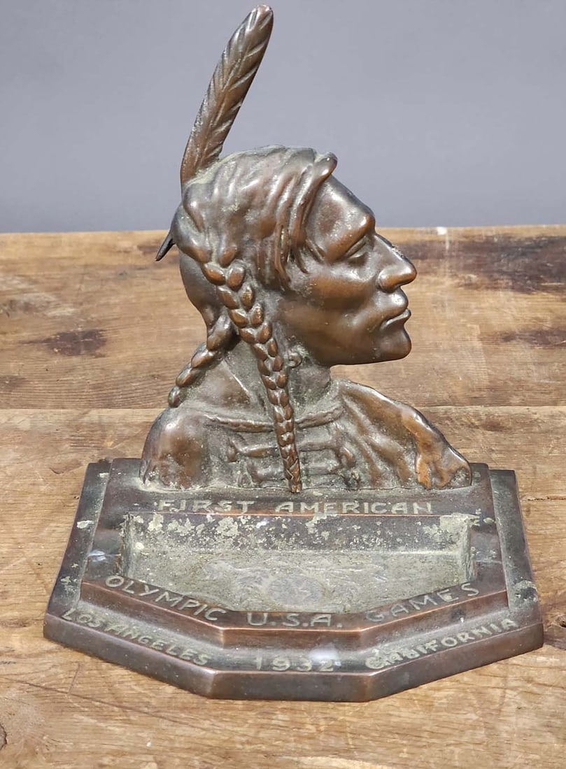 RARE 1932 OLYMPICS BRONZE ASHTRAY (1 of 3)