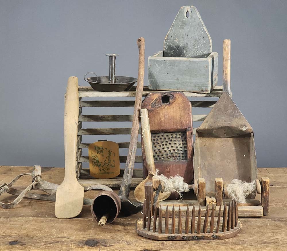 COLLECTION OF PRIMITIVE ITEMS (1 of 5)