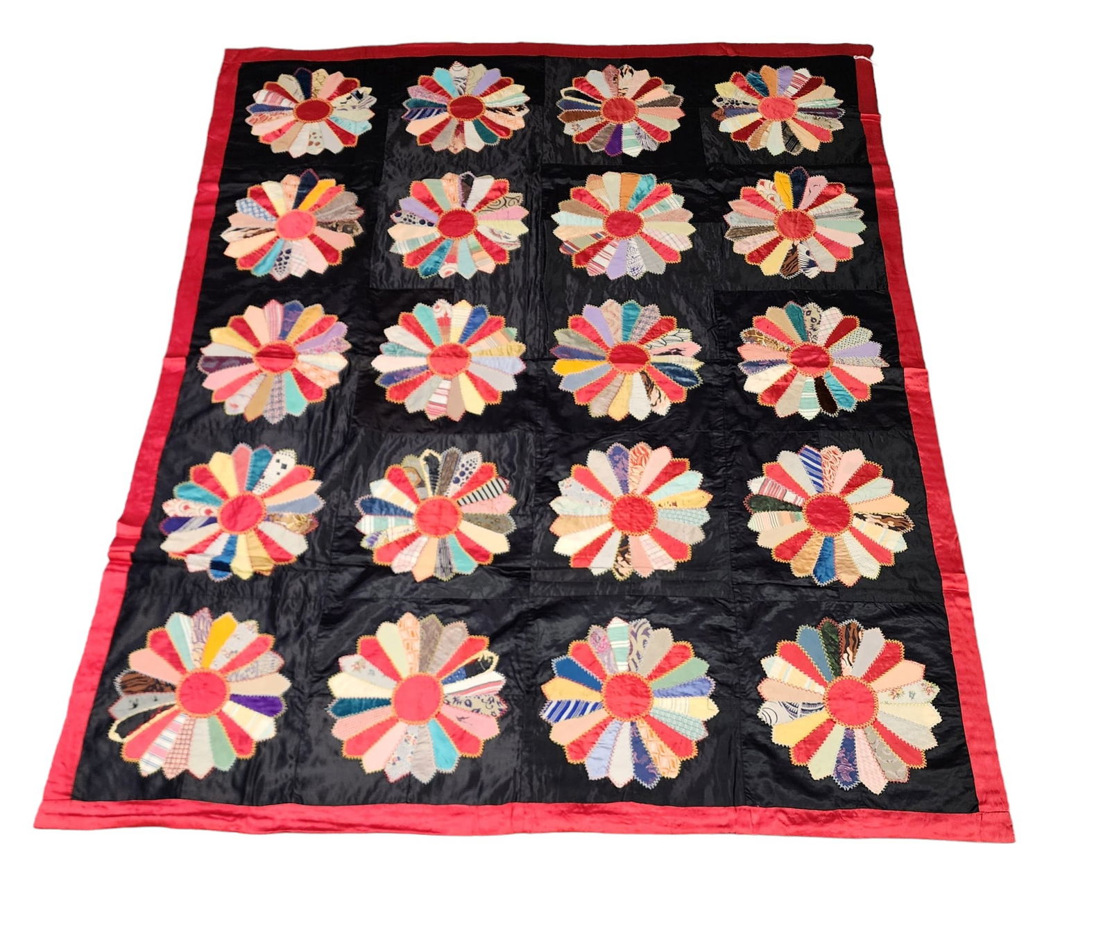 OHIO DRESDEN PLATE QUILT (1 of 4)