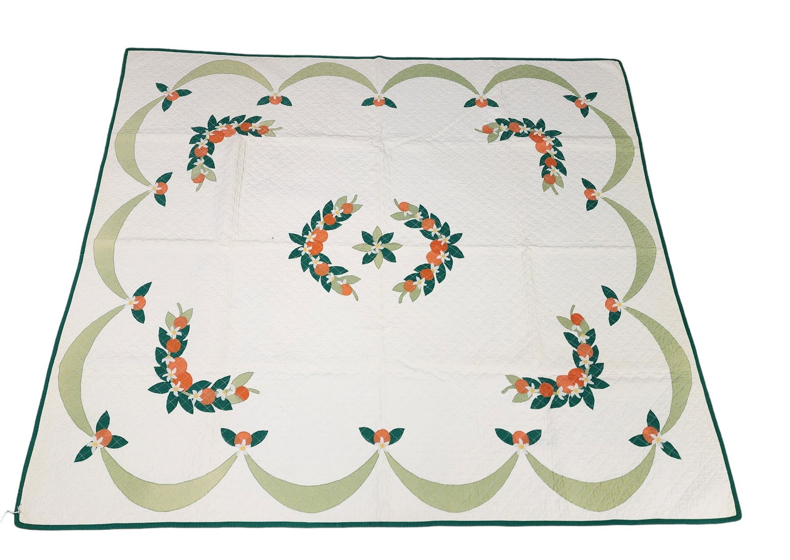 OHIO ORANGE BLOSSOM PIECED QUILT (1 of 4)