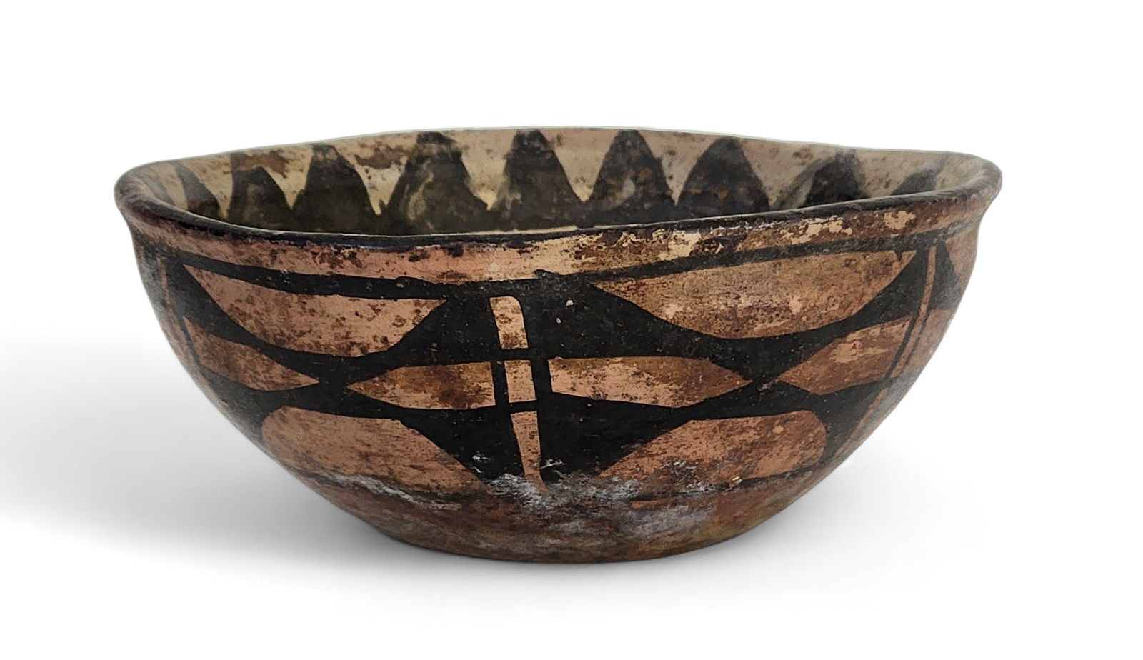 NATIVE AMERICAN POTTERY BOWL (1 of 5)