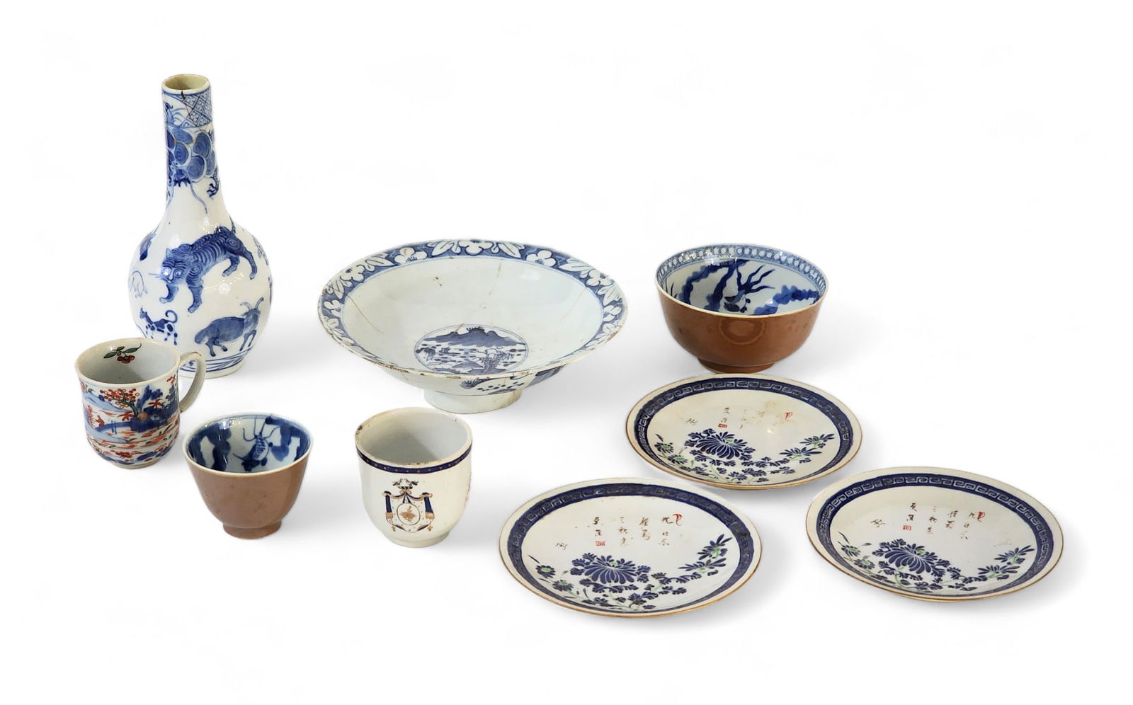 COLLECTION OF CHINESE PORCELAIN (1 of 9)