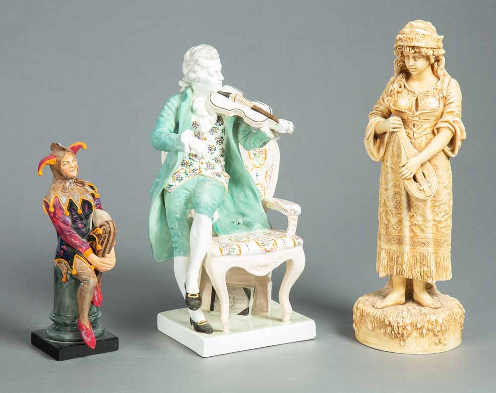 LARGE GROUP OF PORCELAIN: 19th-20th century. Including Royal Doulton, Royal Copenhagen, handpainted, Lladro, and others. Tallest is 16" high.
