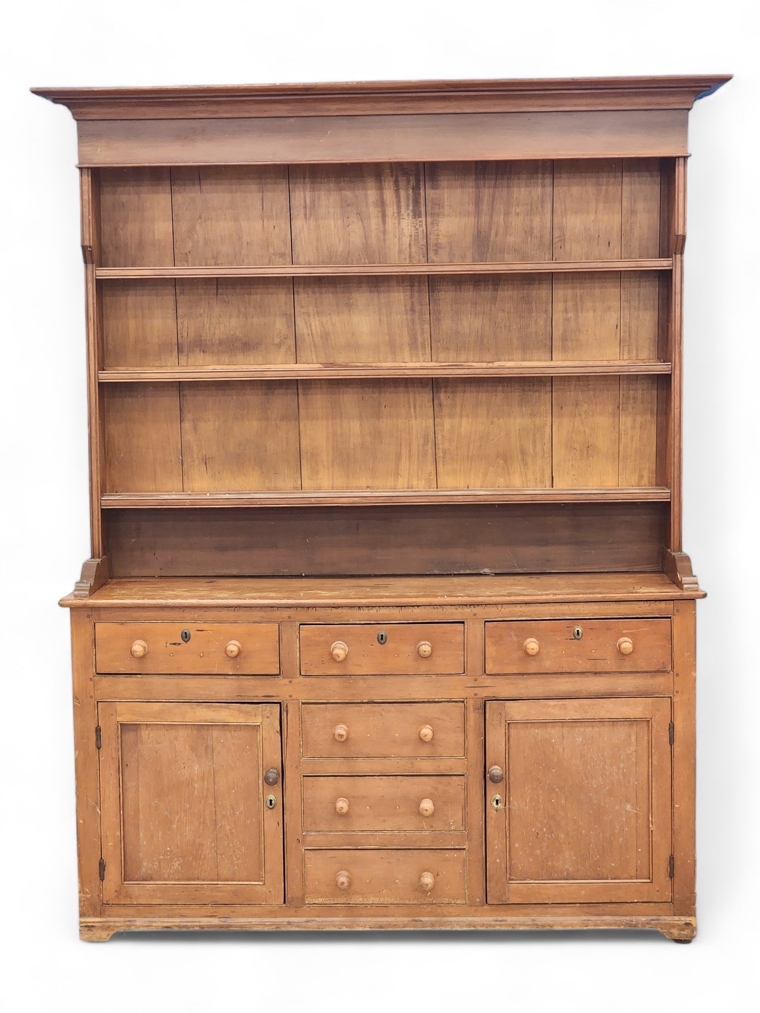 WELSH DRESSER (1 of 4)