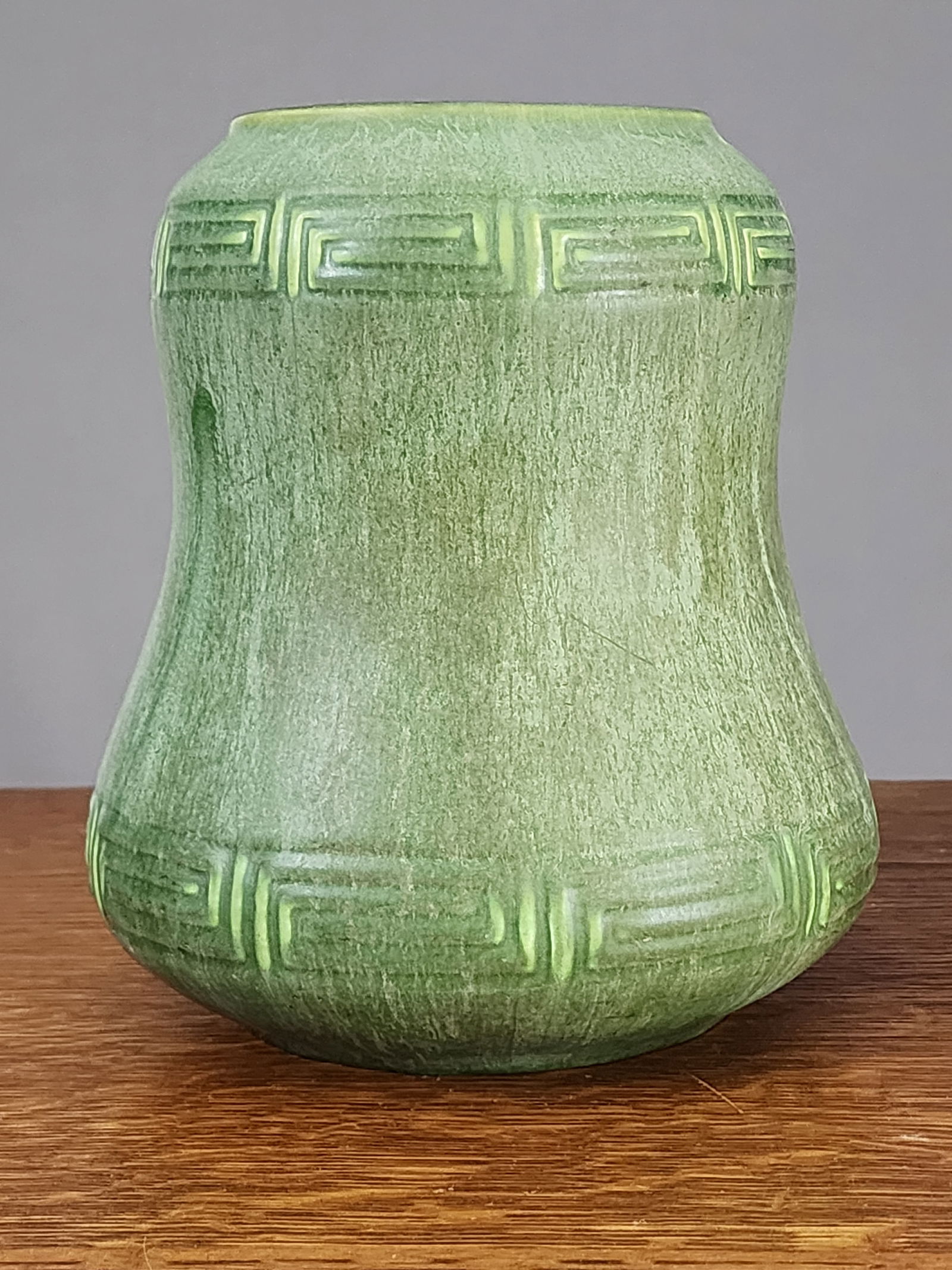 HAMPSHIRE POTTERY VASE (1 of 4)
