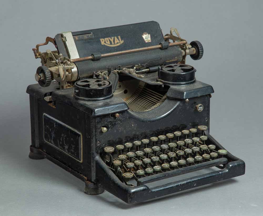 TYPEWRITER AND DOORSTOP (1 of 8)