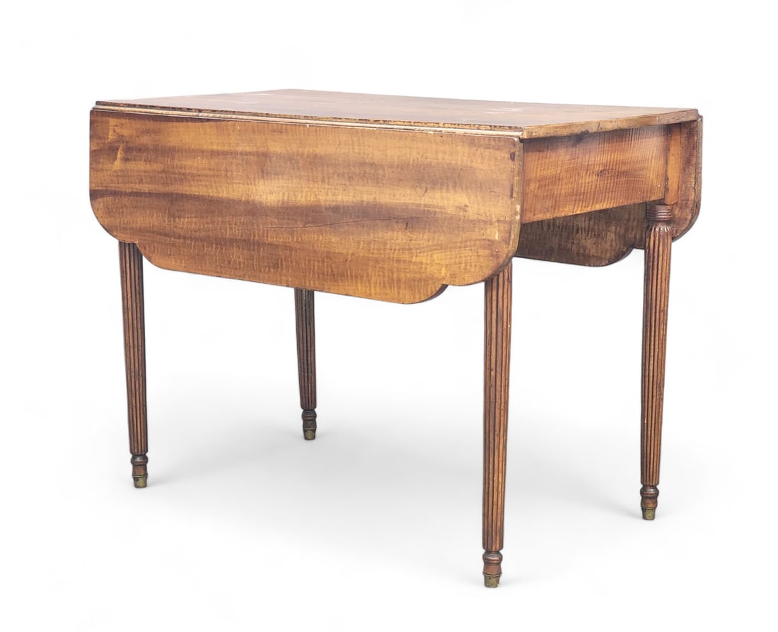 SHERATON CURLY MAPLE DROP-LEAF TABLE (1 of 7)