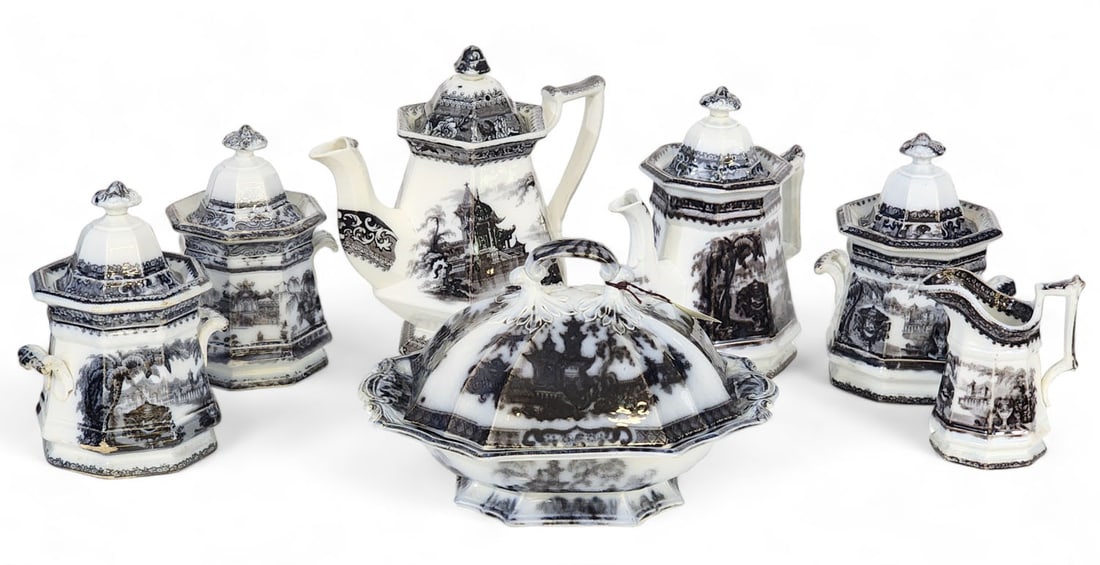 COLLECTION OF FLOW MULBERRY CERAMICS (1 of 12)