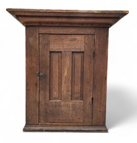 TABLE-TOP CUPBOARD