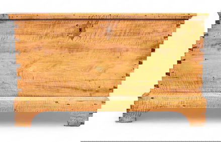 DIMINUTIVE BLANKET CHEST