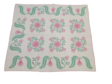 APPLIQUE QUILT
