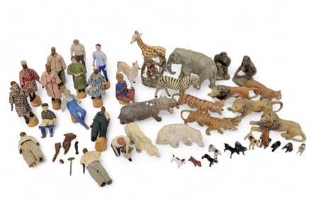 COLLECTION OF MODEL CIRCUS AND ANIMALS
