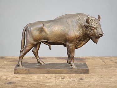 ERNST JULIUS HAEHNEL (GERMAN, 1811-1891) BUFFALO SCULPTURE